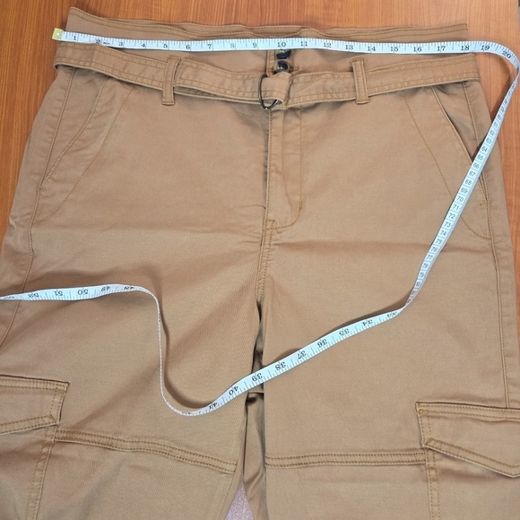 Cabi Paper Bag Cargo Pants Women’s Size 8 Belted Straight Leg Stretch Twill 6045 - Picture 5 of 10